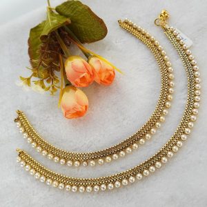 ANTIQUE S PEARL ANKLETS
