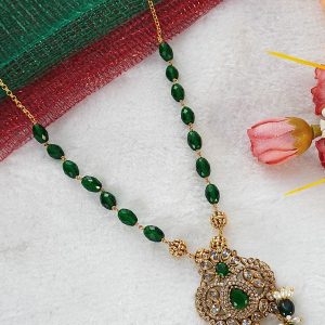 GREEN BEADS KAMBI MALA WITH PENDANT