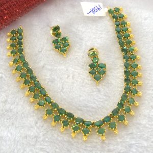 Green Necklace Set