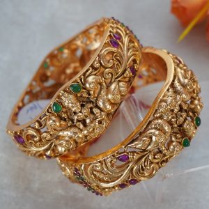 LAKSHMI ANTIQUE BANGLES