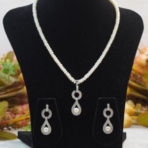 White Pearl Set