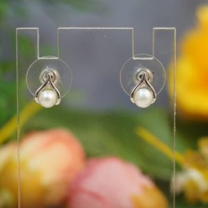 White Stud