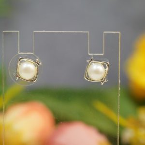 White Stud