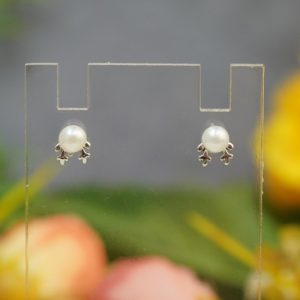 White Stud