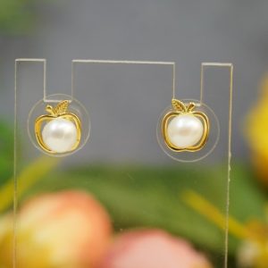 Peach Pearl Stud