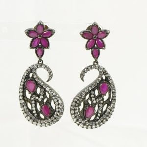 Red and White Stone Ear Hangings