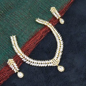 WHITE CZ NC SET