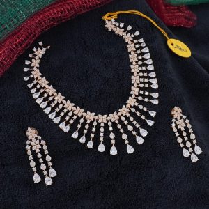 WHITE CZ NC SET