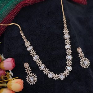 WHITE NC SET
