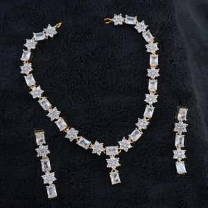 WHITE RH NC SET