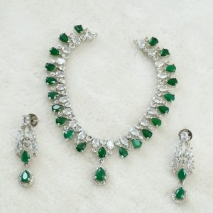 GREEN AND CZ RH NECKLACE SET