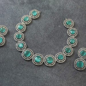 PISTA GREEN AND CZ RH NECKLACE SET