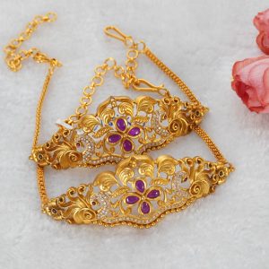 Armlets